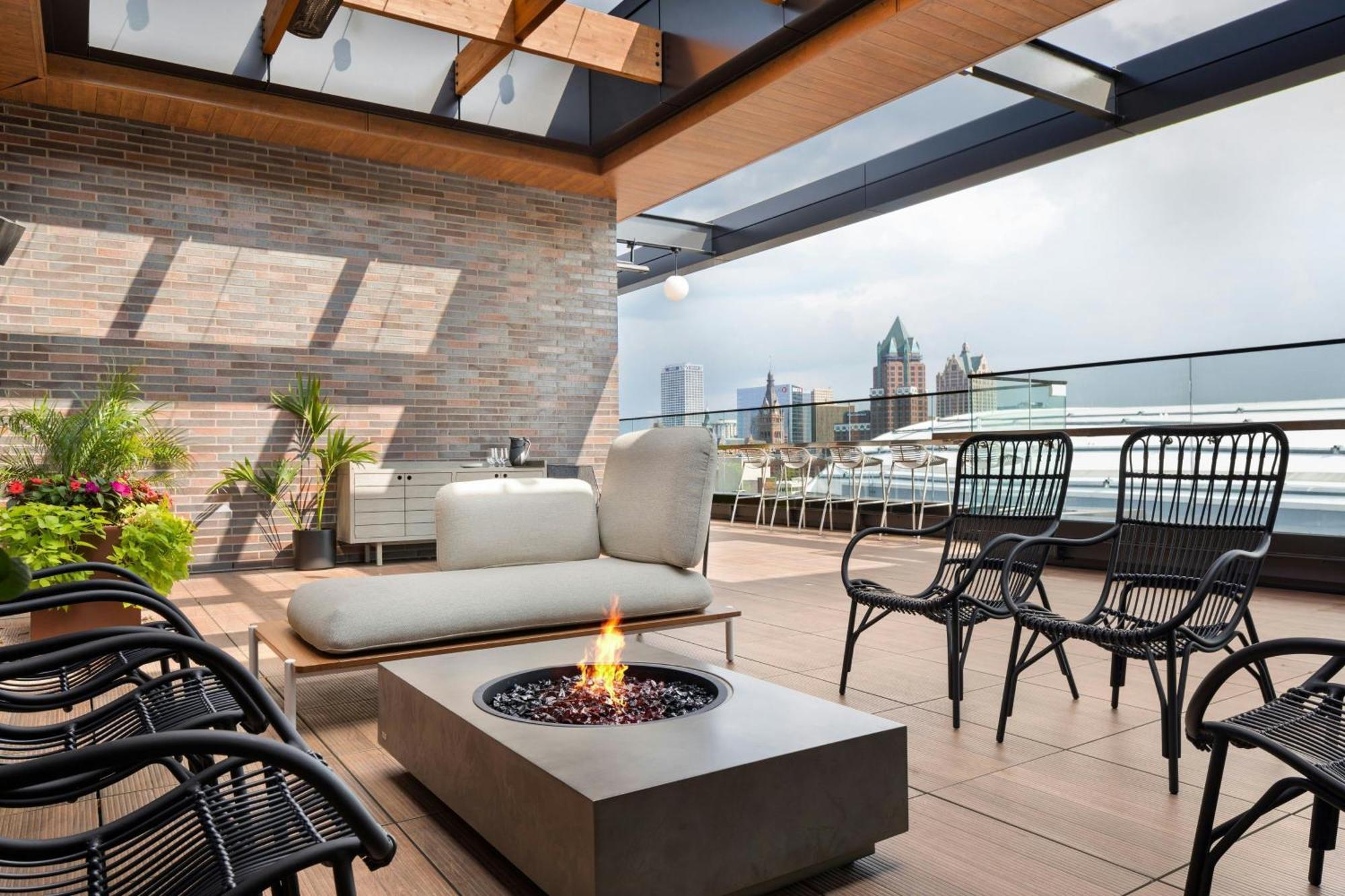 Hotel The Trade, Autograph Collection Milwaukee Esterno foto